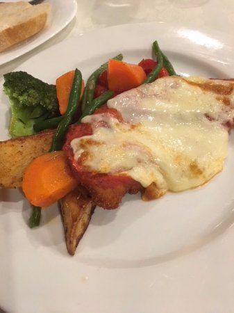 Tre Vigne Restaurant